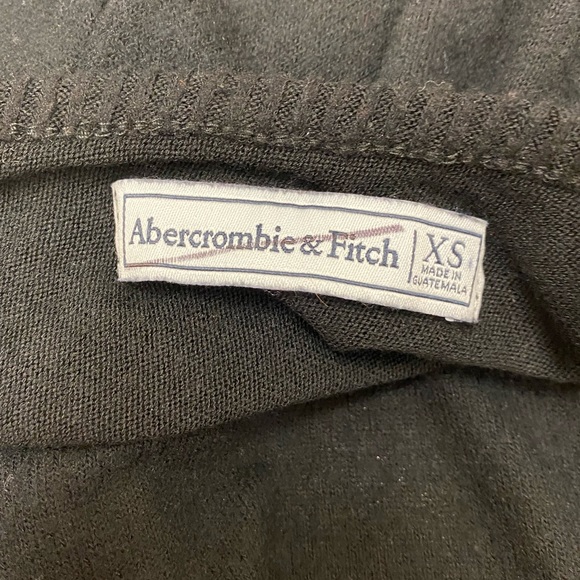 Abercrombie & Fitch one shoulder black sweater - Picture 4 of 7